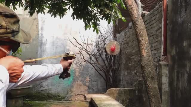 Secret Technique Revealed - Amazing Slingshot for Outdoor (Потрясающая рогатка для активного отдыха)