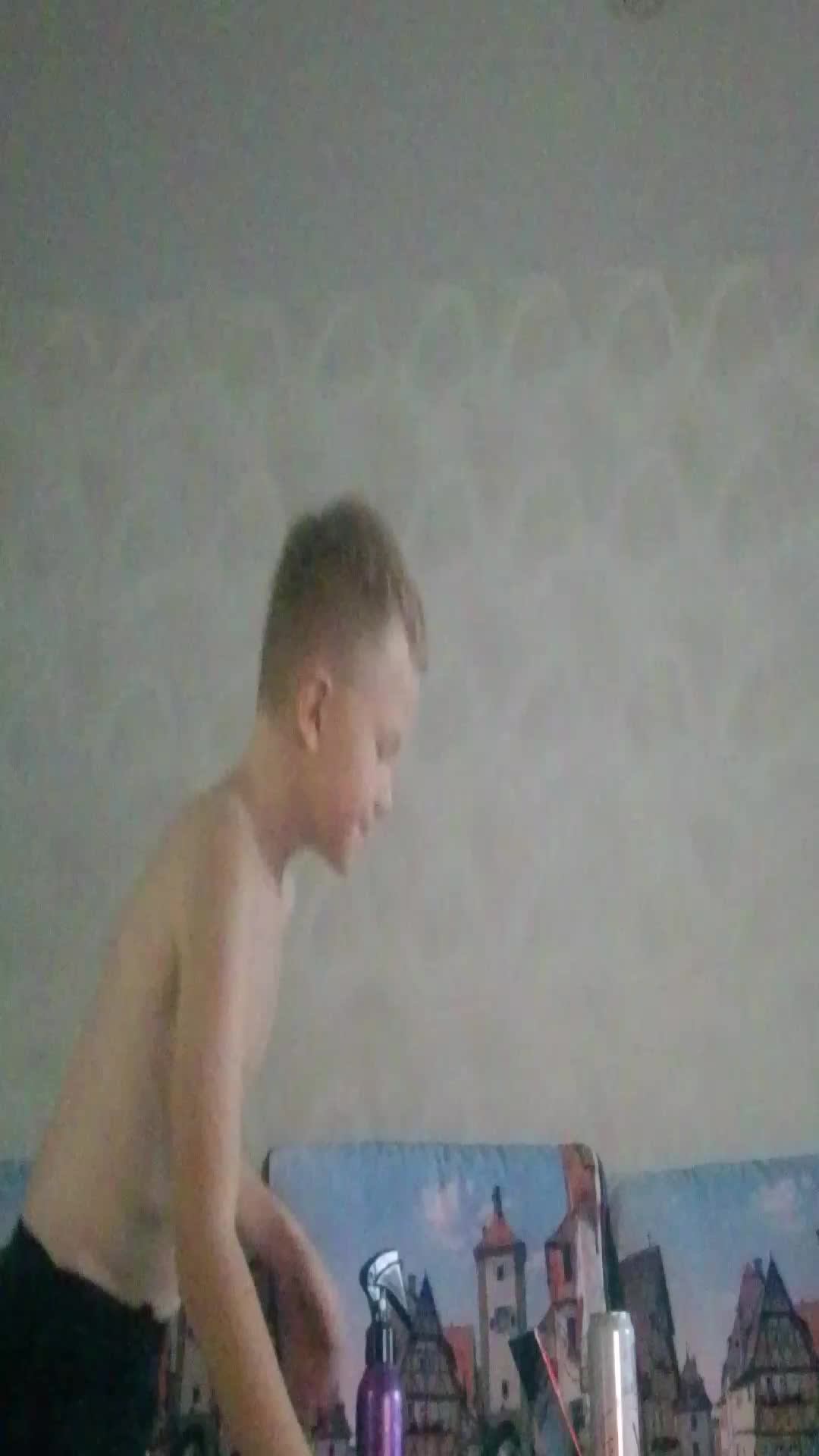 шПосмотрите! 👇👇👇
https://l.likee.video/v/eqM31S