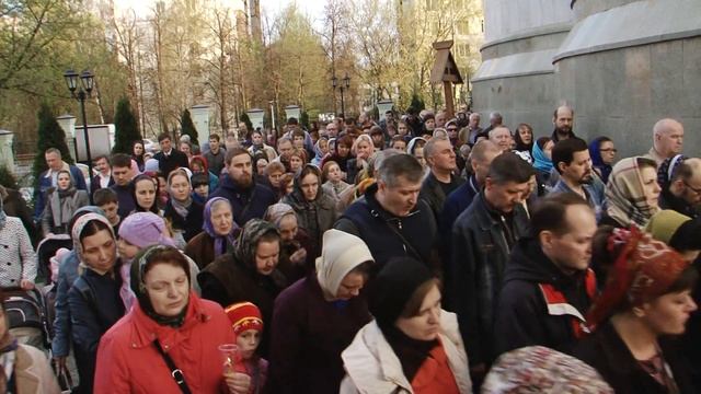 Страстная пятница. Крестный ход  в память положения во гроб Господа.