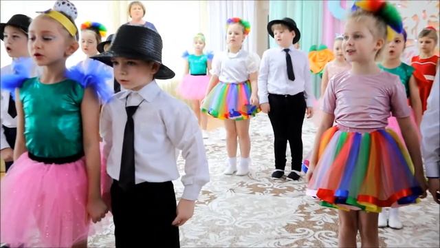 С 8 марта!!! Утренник в детском садике