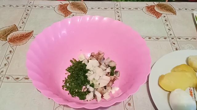 Салат Зимний с соленой сельдью