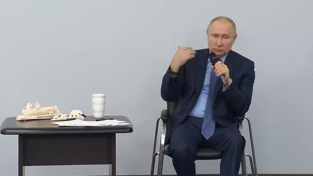 Башка отваливается смотреть!: Владимир Путин раскритиковал западные мультфильмы
