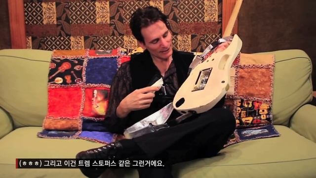 GMMUSIC - Steve Vai introduces the Ibanez JEM-EVO