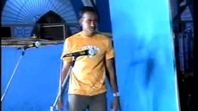 SNOW YOUTH CHRISTMAS 25 12 2005 PART 5