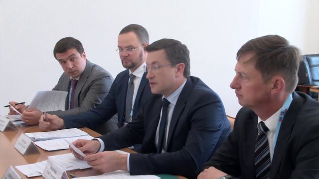 Губернатор Глеб Никитин провел встречу с руководителем Россельхоза Иваном Советниковым