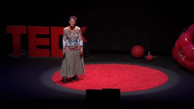 Getting At The Heart Of Teaching: Lisa Lee At TEDxCrestmoorParkED