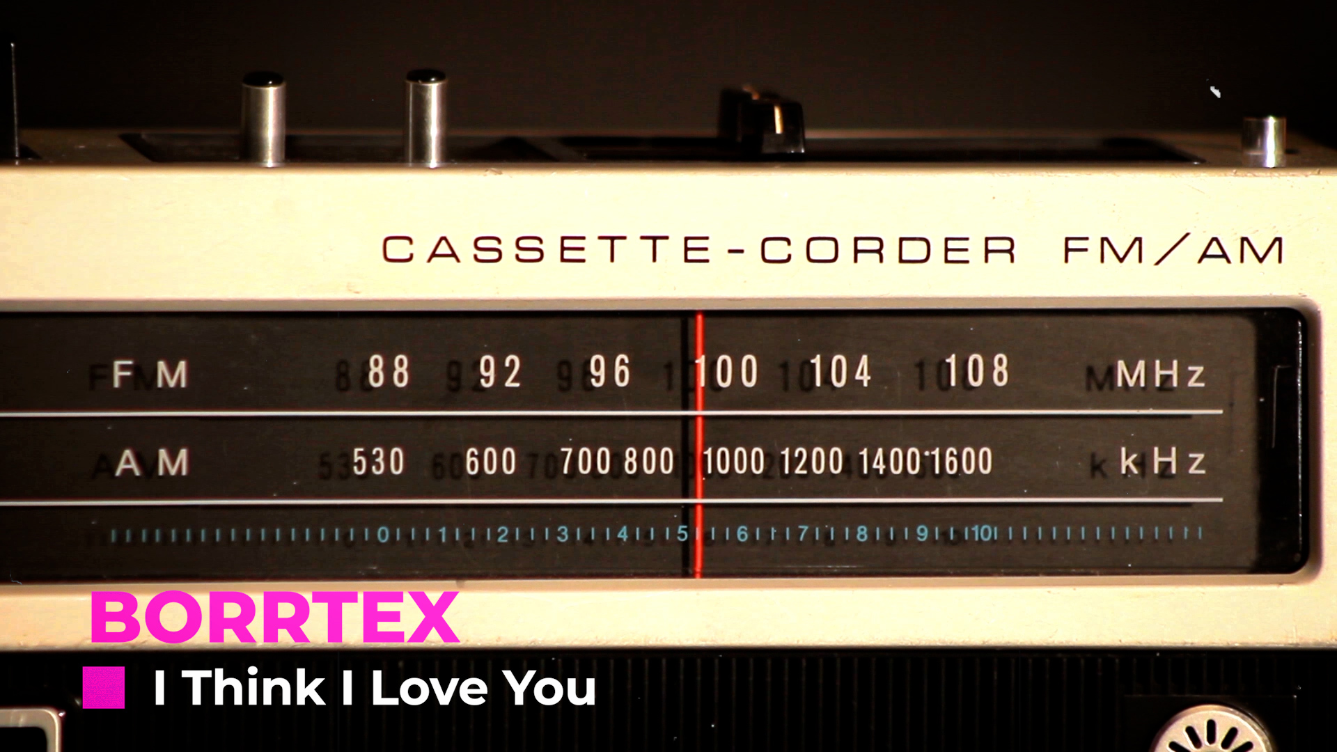 Borrtex - I Think I Love You (Ambient,Cinematic,Holiday,Fantasy)
Музыка без авторских прав