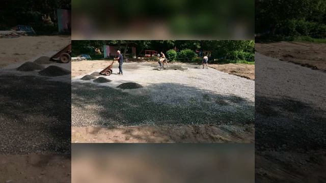 Строительство мини футбольного поля в садике