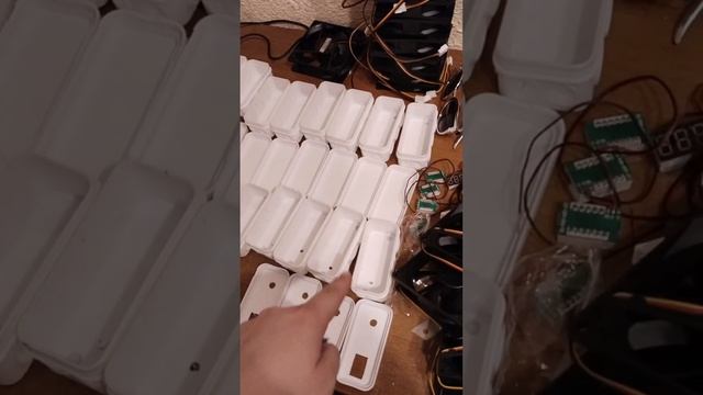Подготовка комплектующих для вентиляторов с регулятором оборотов.