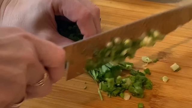 Я могу есть этот САЛАТ каждый день! Готовлю Гениальный салат из простых продуктов!