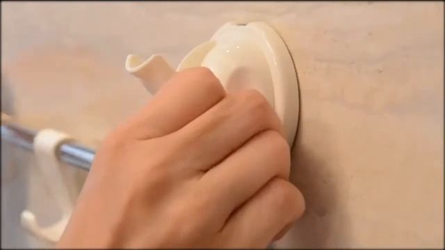 Вешалка держатель с крючками на присосках FECA