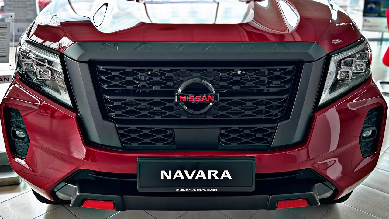 Nissan Navara Pro-4X 2.5L 4x4 A/T (2024) - Подробный обзор интерьера и экстерьера.