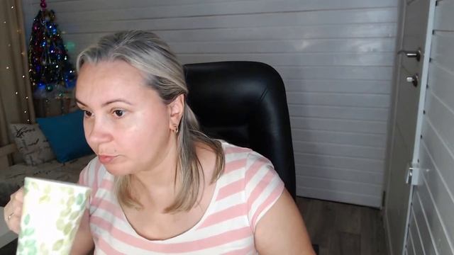 Чаепитие с вкусняшками от Светика! Снимаем пробу )) Болтаем .