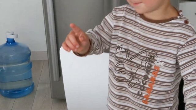 Почему Марточка так КРИЧИТ?