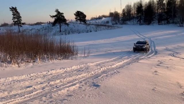 Dacia Duster 4WD 1.5-K9K Diesel. Как он заводится в морозы. Тест по глубокому снегу. Псков.