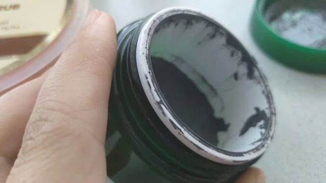ВЛОГ//Маникюр с новой лампой//Использовать косметику за месяц