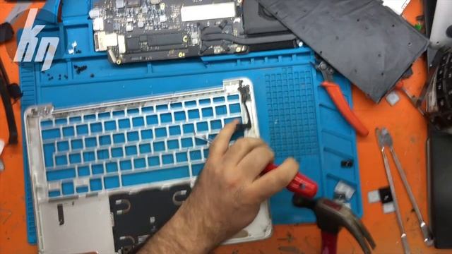 macBook Pro A1502 Klavye Değişimi