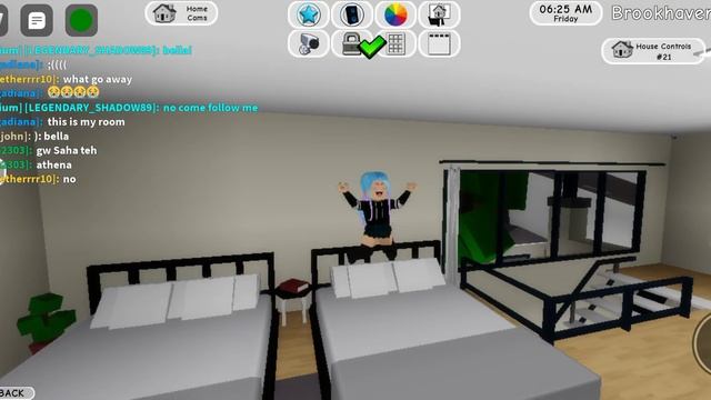 i axedenly pooped in bed (Crazy Roblox Memories hit subscribe now)