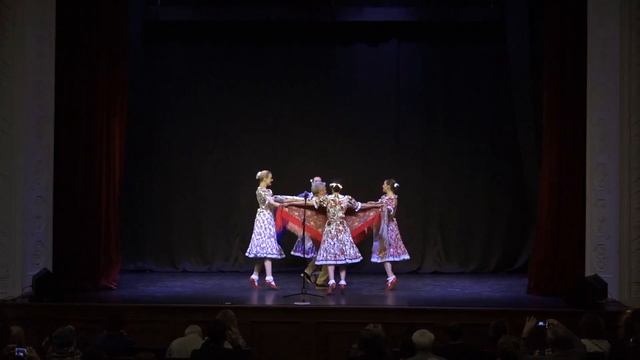 Валерий Сёмин и ансамбль песни и танца «Ласточки». Песня «СЧАСТЬЕ»