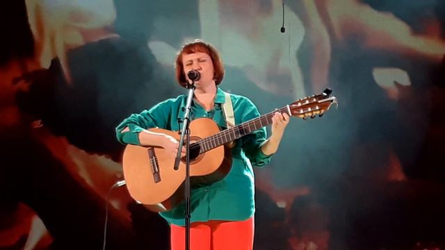 Елена Бушуева - Холодно
