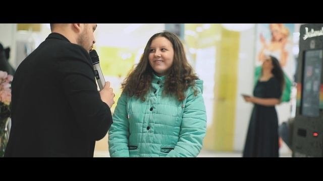 8 марта В ТРЦ 