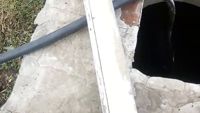 Чистка канализационной трубы без троса и крота