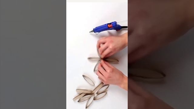 Новогодние украшения своими руками
