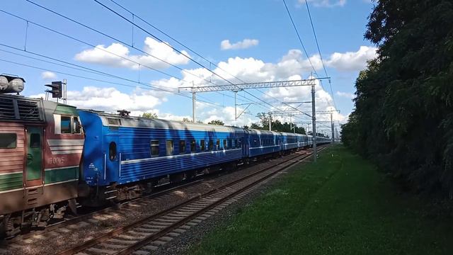 ЧС4т-600 с поездом Анапа-Минск на перегоне Бобруйск-Мирадино.