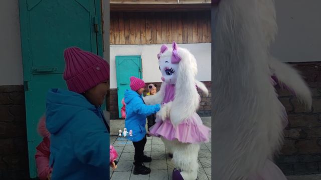 🐰 Ляля приехала в Аскиз, чтобы поздравить Арину С Днём Рождения 🎁🥳