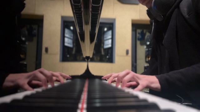 Искусство - осознанность в художественной форме. Рояль. Пианино. Импровизация.
