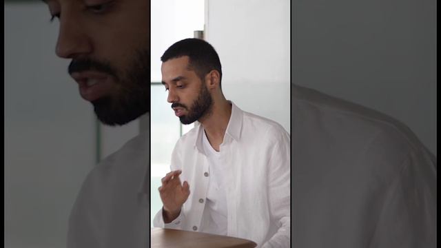 Это Бог говорит,это Бог слышит.