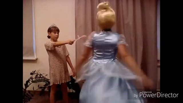 Сказка Золушка:отрывок)))