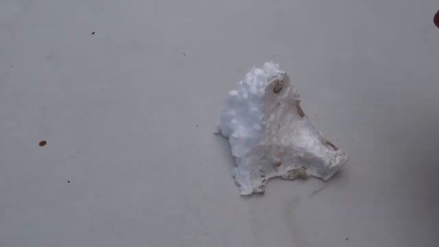 Как горит пенопласт (опыт)