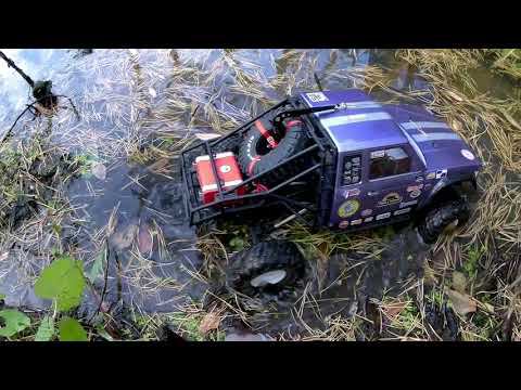 Приключение в лесу Gmade BOM - Adventure RC car in the forest mud and needles