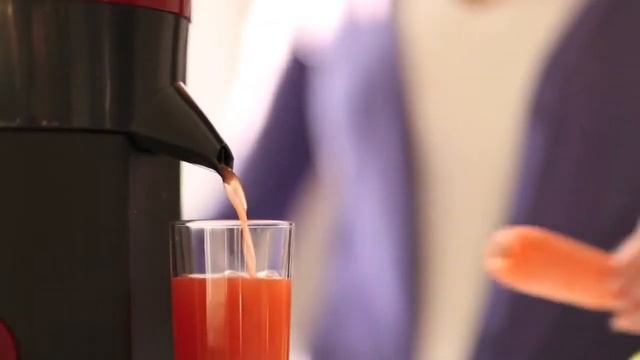 Russell Hobbs presentazione centrifuga Desire