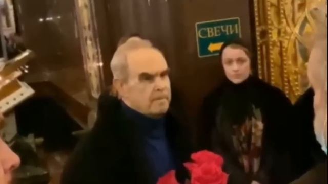 Побледнеете от увиденного!  Первые кадры с похорон Инны Чуриковой
