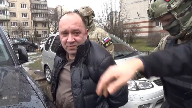 В Петербурге задержали мужчину, который представлялся сотрудником ФСБ