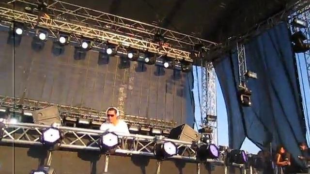 Tiesto Club Life World Tour 2011 Cacao Beach 30.07.2011 Video 42
