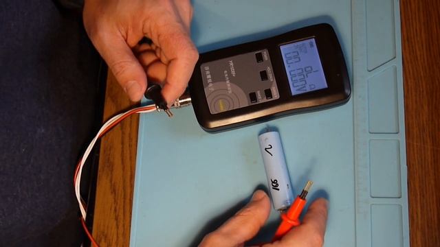 YR1035 Lithium Battery Internal Resistance Testerlow Z and voltmeter testsReal four point measur