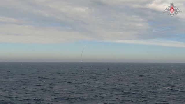 Атомные подводные лодки Северного флота выполнили пуски крылатых ракет по морской цели в Баренцевом