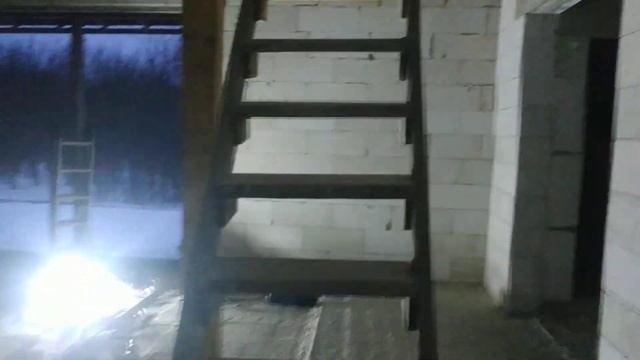Балкон в гостиной. Снимаю для брата с которым делали крышу. 8 февраля 2023 г.