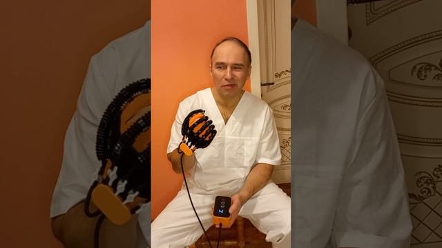 Рука после инсульта. Отзыв о перчатке для реабилитации.