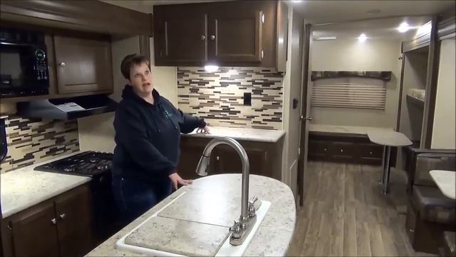 2016 Sporttrek 320 VIK By Venture