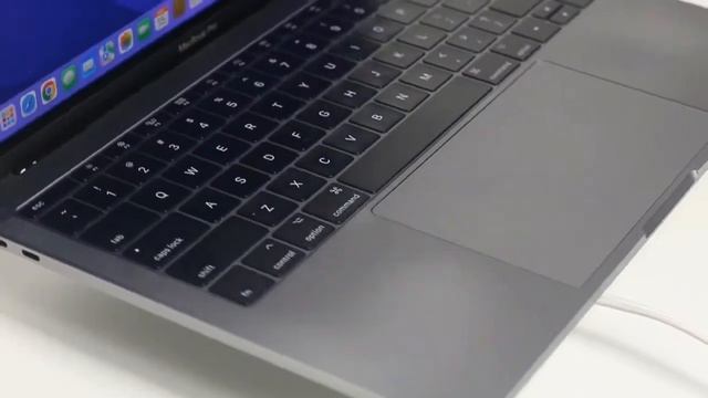 MACBOOK PRO A1708 #1 RAZA