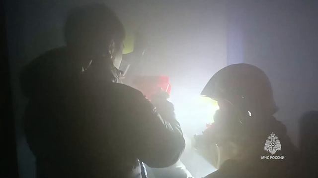 Пожарно-тактические учения в бизнес-центре в городе Елизово