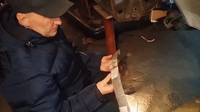 Нашёл немецкую монету в 124 купе!Реставрация Мерседес 124 хардтоп.
