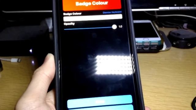 How to change icon badge color on ios 12 with no Jailbreak