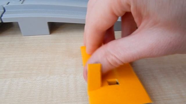 Мультик для дітей - Робот Козмо - Розвиваючі відео українською про машинки Місто машинок