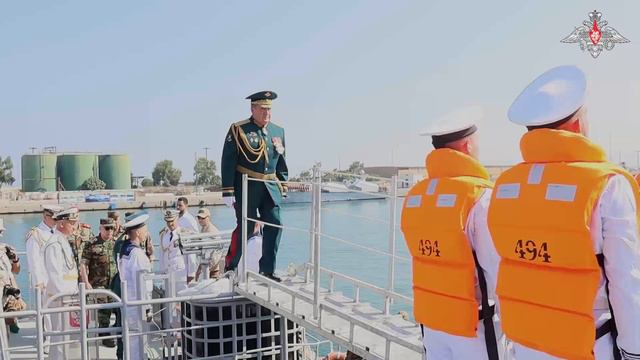 В сирийском порту Тартус состоялся парад военных кораблей