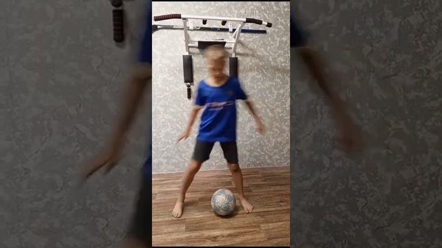 ТОП-3 упражнений на контроль мяча